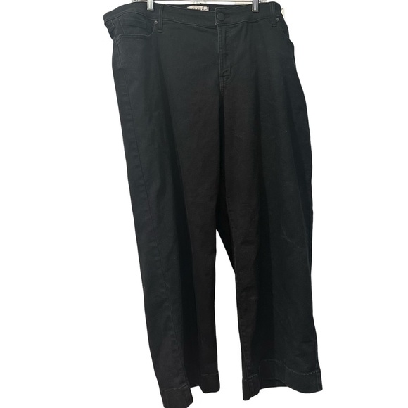 Lane Bryant Women's off Black Wide-Leg Jeans size 22/24 plus size - Picture 3 of 11